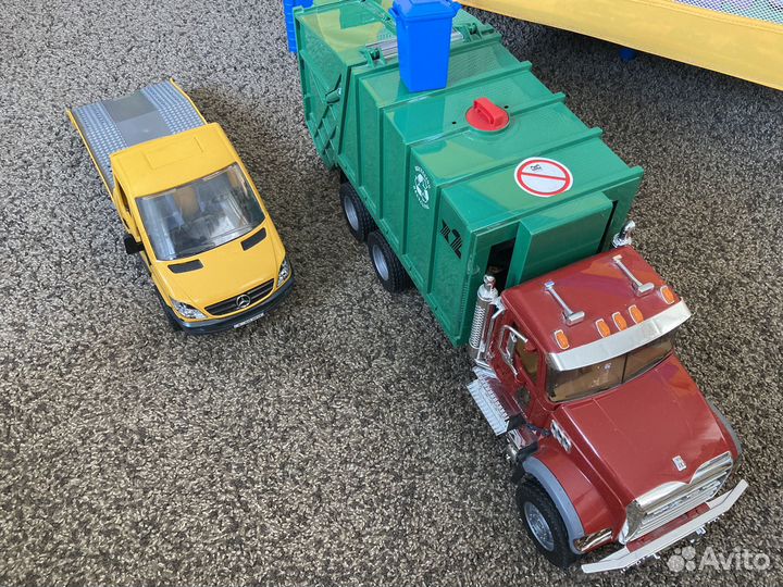 Мусоровоз bruder+ эвакуатор