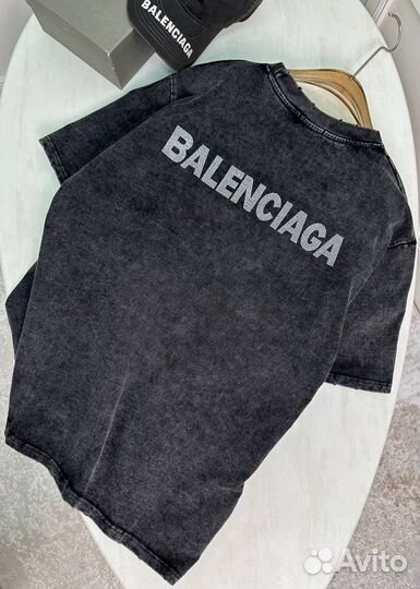 Balenciaga футболка