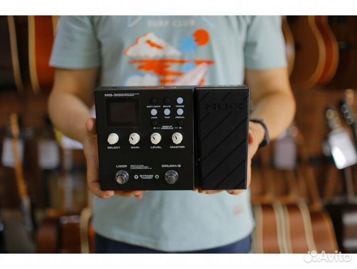 Nux MG-300 Процессор эффектов для гитары