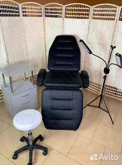 Косметологическое кресло