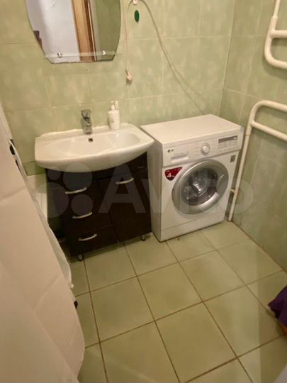 2-к. квартира, 60 м², 1/5 эт.