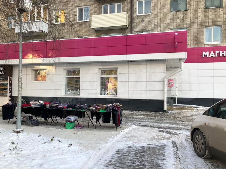 Продам торговое помещение, 387.4 м²