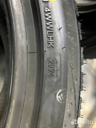 Kapsen IceMax RW516 245/40 R19 98H