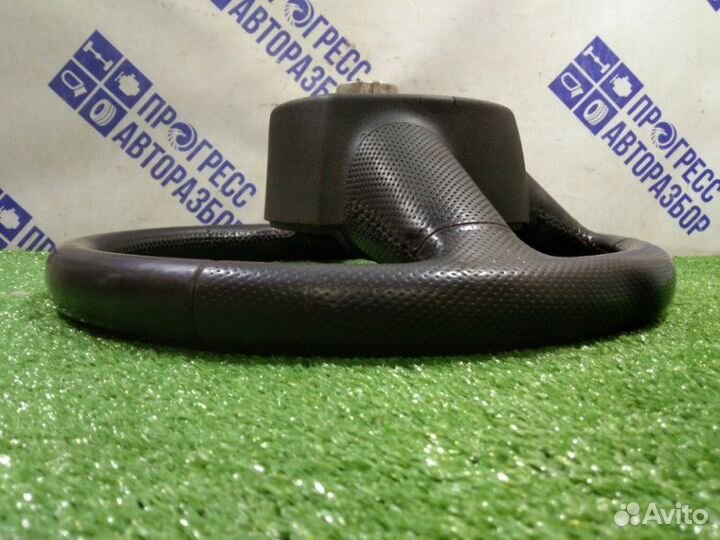 Руль Audi A4 B7 седан 2.0 BRE дизель 2007