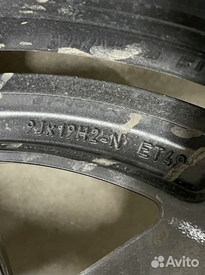 Mercedes W213 E200 AMG диск оригинал задний