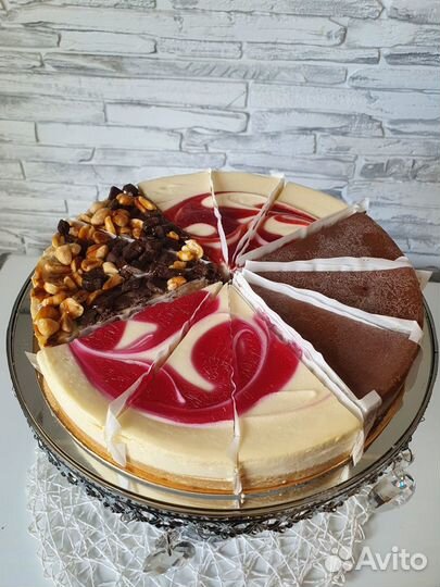 Чизкейк ассорти карам-орех/шоколад/клубника/малина