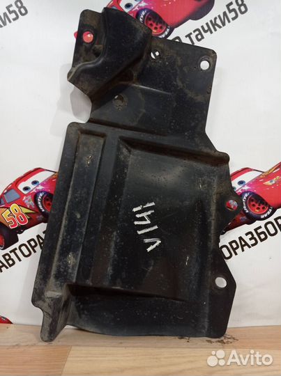 Пыльник двигателя правый Nissan Qashqai рест. J10