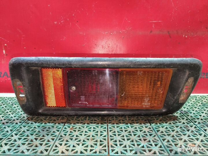 Птф задний правый Toyota Land Cruiser Prado 90