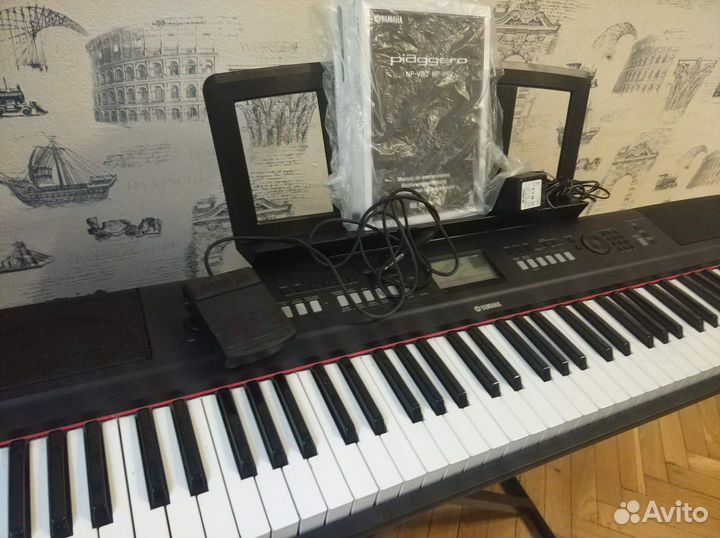 Электронное пианино yamaha