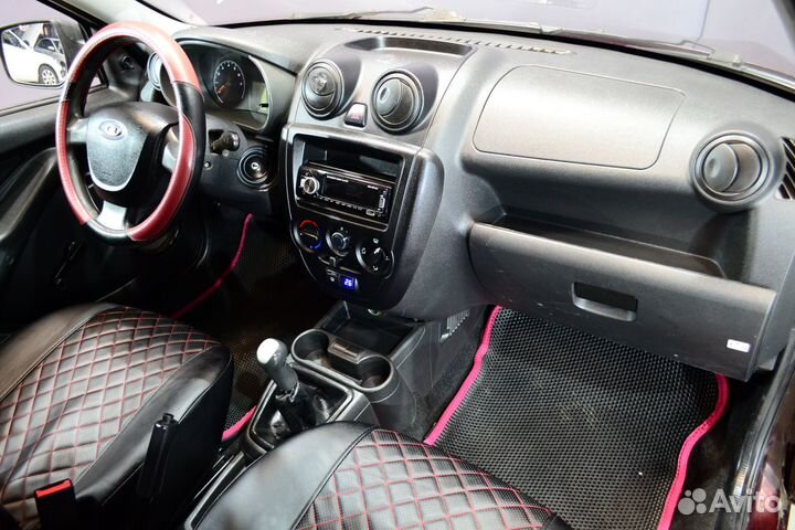 LADA Granta 1.6 МТ, 2012, 208 000 км