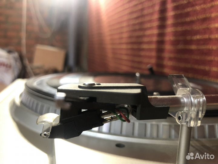 Проигрыватель винила