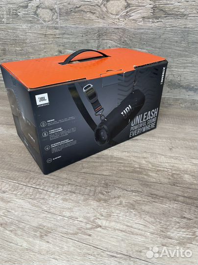 Портативная колонка JBL Xtreme 3