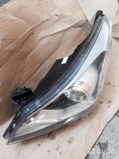 Hyundai Solaris фара оригинал