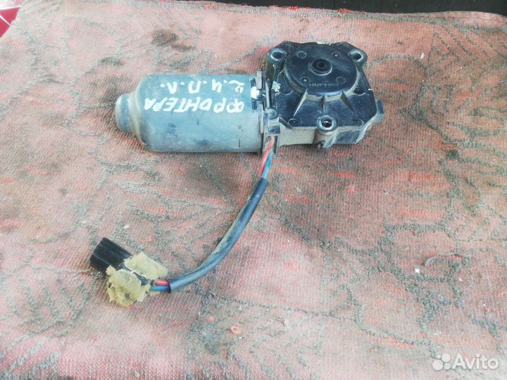 Мотор стеклоподъемника Опель Фронтера А