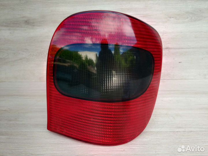Фонарь задний правый Citroen Xsara Combi универсал