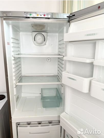 Холодильник ariston бу