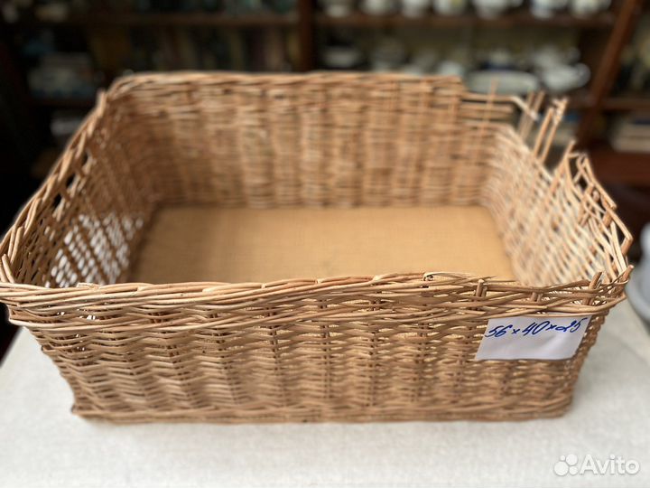 Корзина плетёная, короб