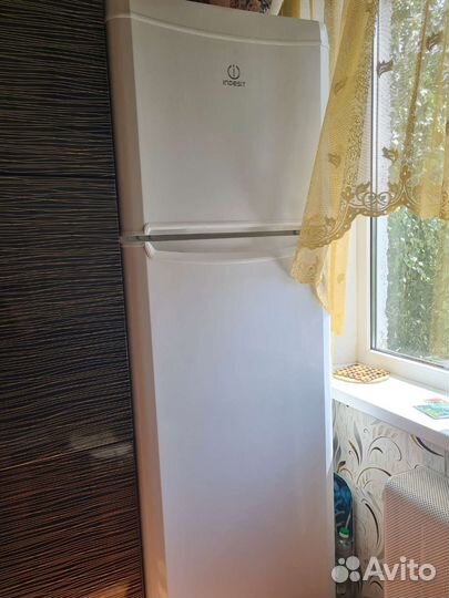 Холодильник бу