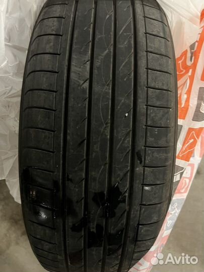 Yokohama Advan Sport V105 235/55 R20
