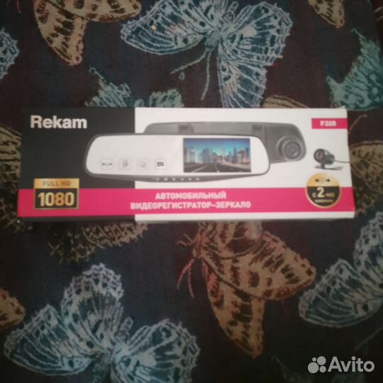 Автомобильный видеорегистратор- зеркала