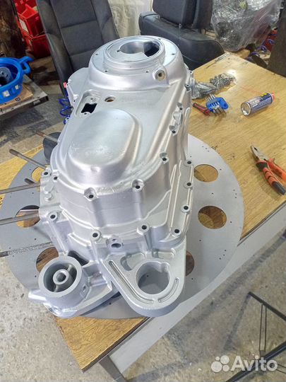 Аквабластинг чистка деталей водой и стекло шарик