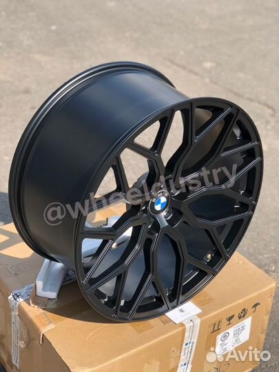 Кованые диски R22 для BMW X5; X6; X7