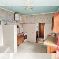 Дом 180 м² на участке 6,2 сот.