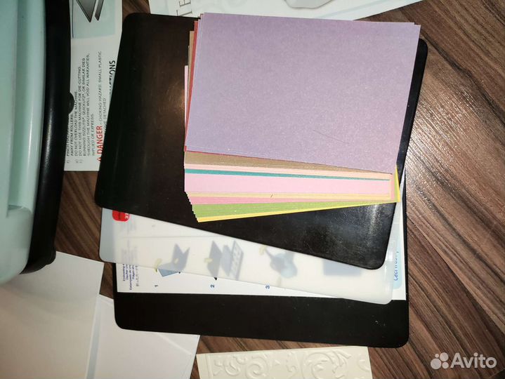 Машинка для тиснения (эмбоссировпния) Sizziz