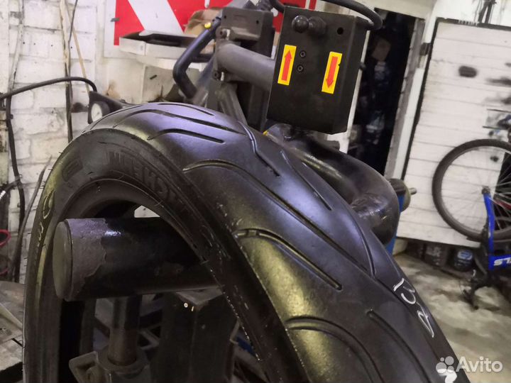 Michelin Commander-2 90/90/21 В8 (2м)