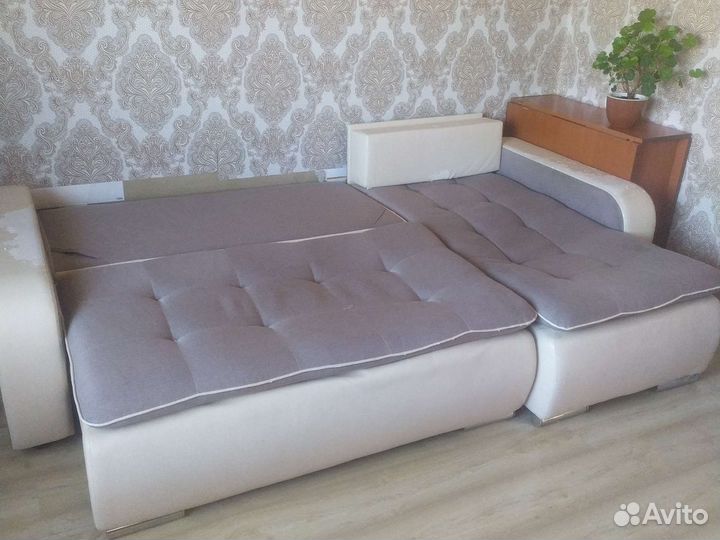 Угловой диван