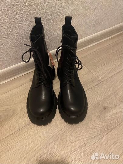 Ботинки женские