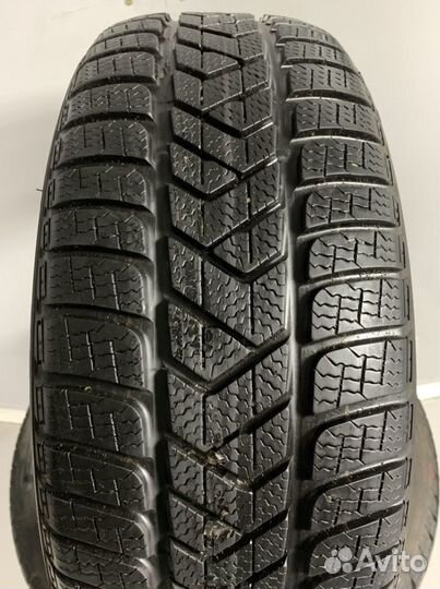 Pirelli Winter Sottozero 3 225/50 R18