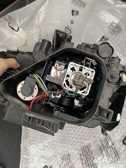 Фара audi q3 правая передняя пассажирская