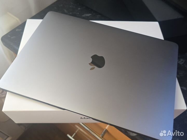 Apple MacBook air 13 2020 m1