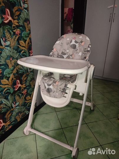 Стульчик для кормления happy baby