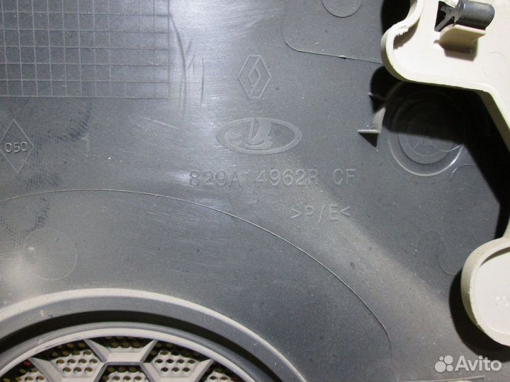 Обшивка двери задней левой Renault Logan 2