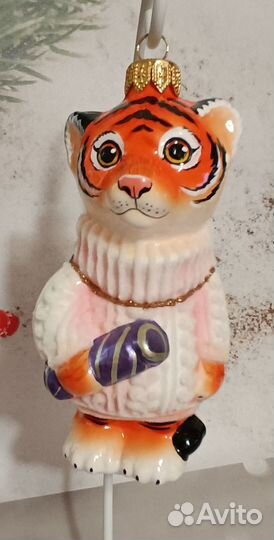 Елочная игрушка Тигруша с хлопушкой, Ариель