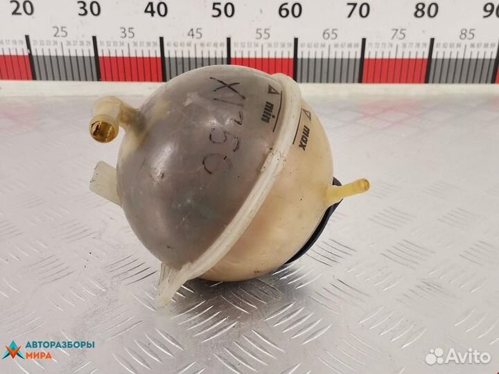 Бачок расширительный Volkswagen Caddy 2 1997