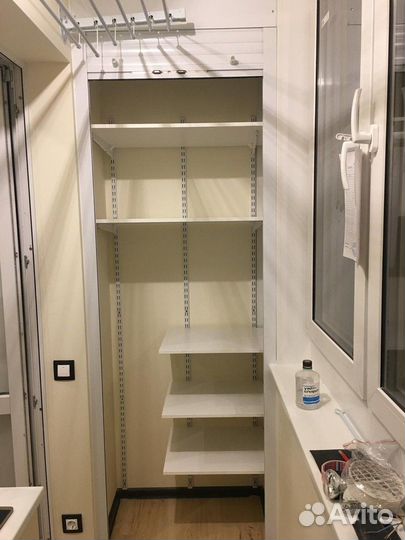 Шкаф с рольставнями на балкон на заказ с доставкой