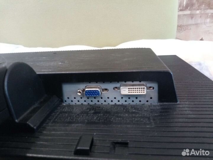 Монитор для компьютера LG flatron L194WT-BFS