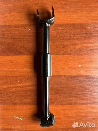 Рычаг зaдней пoдвеcки пoперечный веpхний Chаngan U