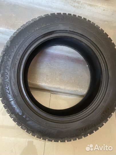 Gislaved Nord Frost 200 225/60 R17 103