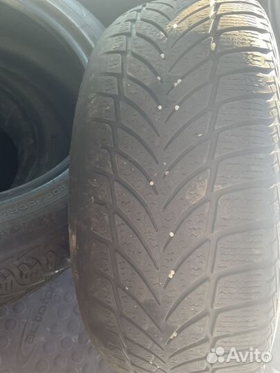 Goodyear UltraGrip 205/55 R16