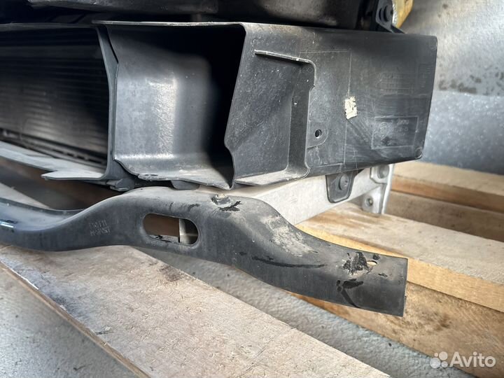 Телевизор передняя панель BMW F10