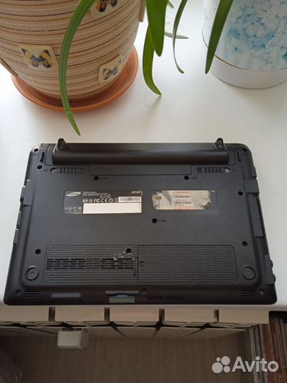 Нетбук Samsung N102