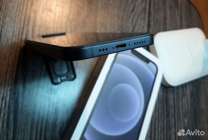 iPhone 12, 128 ГБ
