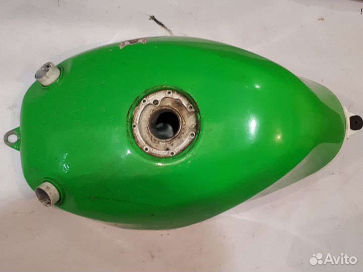 Бак бензобак Kawasaki ZXR 250 ninja