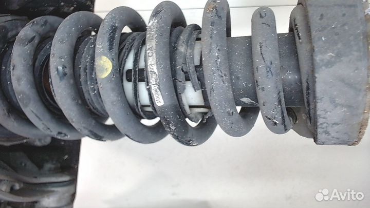 Амортизатор подвески Porsche Cayenne, 2004