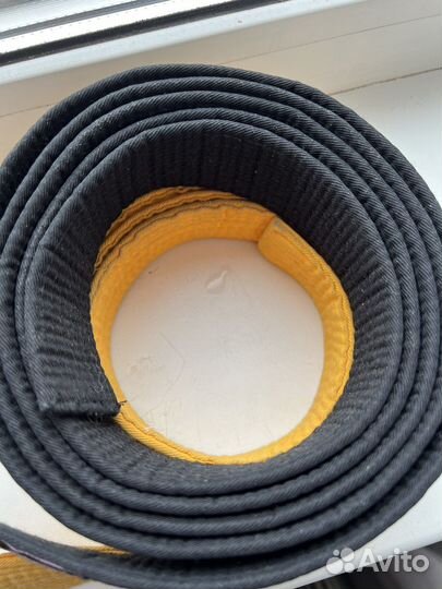 Черный / желтый пояс для тхэквондо / кикбоксинга