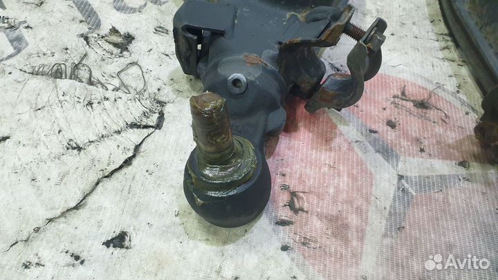 Рычаги нижние SportLine на Mercedes W124